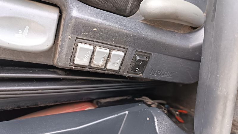 Iveco Eurocargo ML75E16 skříň, čelo - fotka 13 z 20