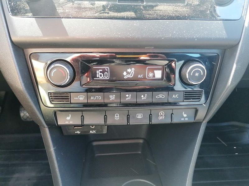 Škoda Rapid (2015) 1.4 TDi - fotka 11 z 26