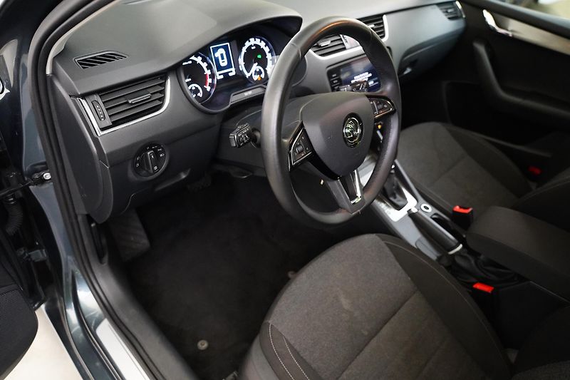 Škoda Octavia - fotka 14 z 28