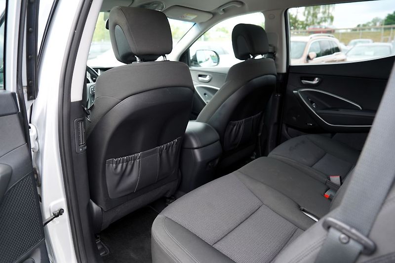 Hyundai Santa Fe 2.2 CRDi 4WD/Style/4x4/CZ - fotka 33 z 50