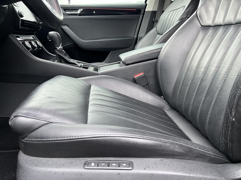 Škoda Superb L&K 2.0TDi 110kw KOUPENO V ČR - fotka 11 z 48