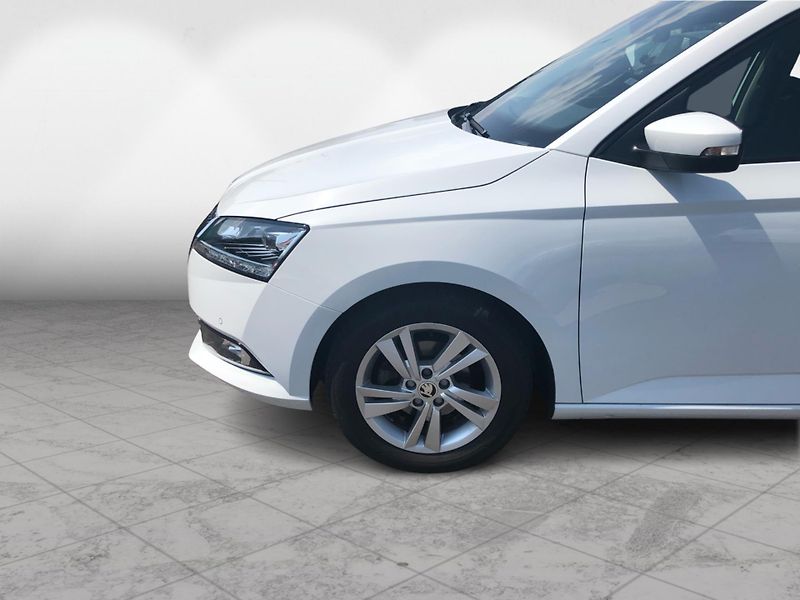 Škoda Fabia 1,0TSi 70kW STYLE PLUS - fotka 10 z 27