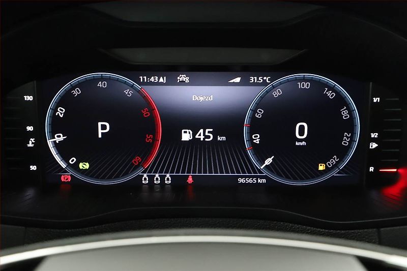 Škoda Karoq (2023) Style 2.0 TDI - fotka 11 z 20