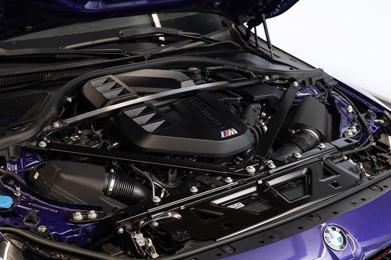 BMW M2 CS/HarmanKardon - fotka 23 z 30