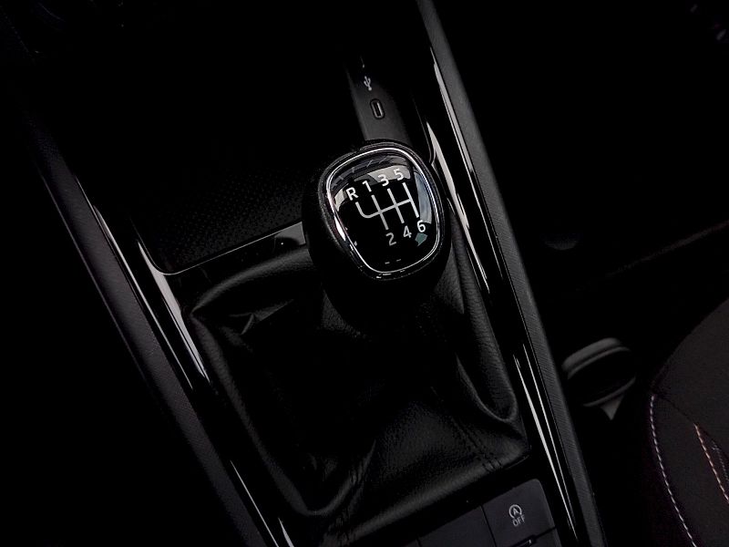 Škoda Scala (2022) Ambition 1,0 Tsi 81 Kw - fotka 19 z 32