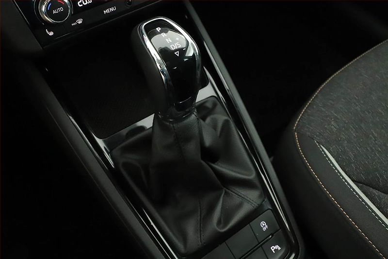 Škoda Scala (2023) Style 1.0 TSI, Automat, ČR - fotka 10 z 21