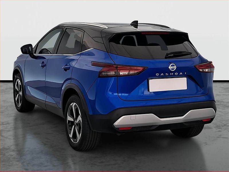 Nissan Qashqai (2022) 1.3 DIG-T - fotka 4 z 17