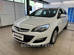 Opel Astra (2015) 1.6 CDTi, ČR, autoAC, temp - fotografie inzerátu