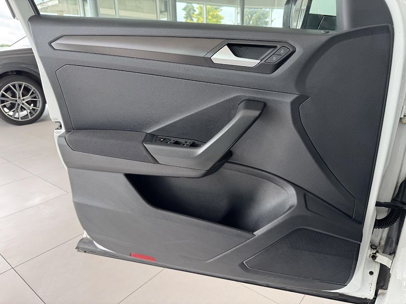 Volkswagen T-Roc 2,0TDI 110kW*STYLE*REZERVACE! - fotka 24 z 28