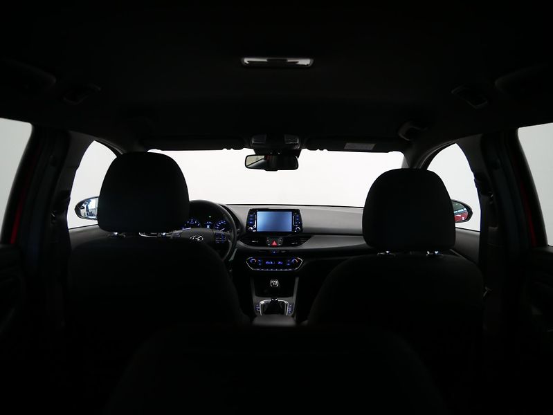 Hyundai i30 - fotka 22 z 24