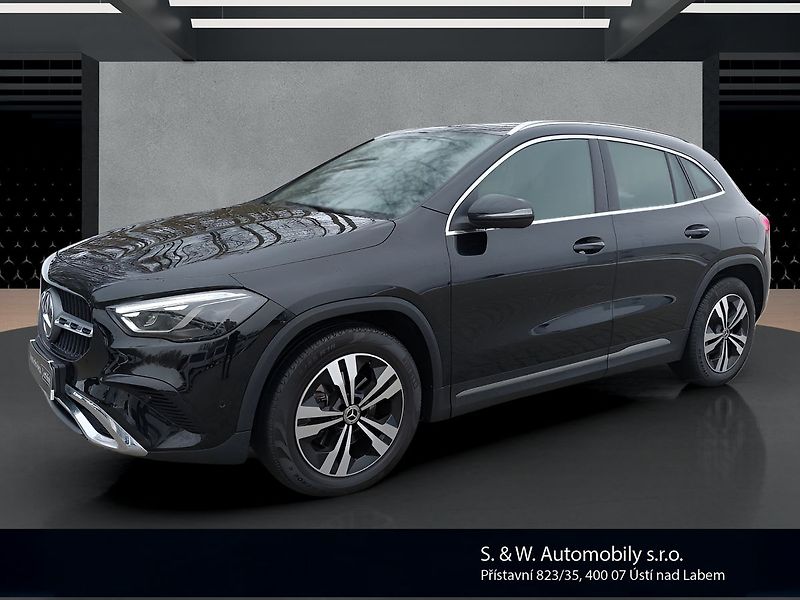 Mercedes-Benz GLA GLA180d - fotografie inzerátu