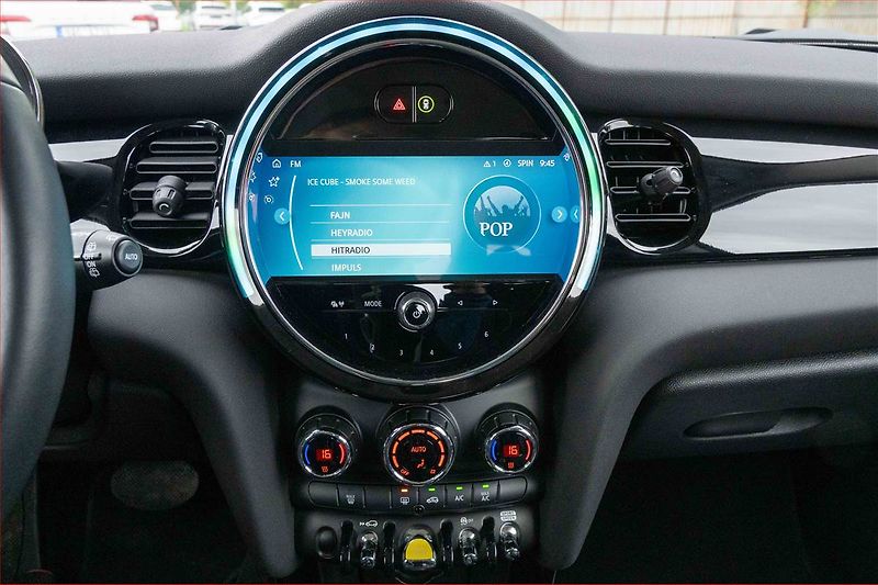 Mini Ostatní (2021) Cooper SE 32 kWh, SoH 100% - fotka 10 z 19