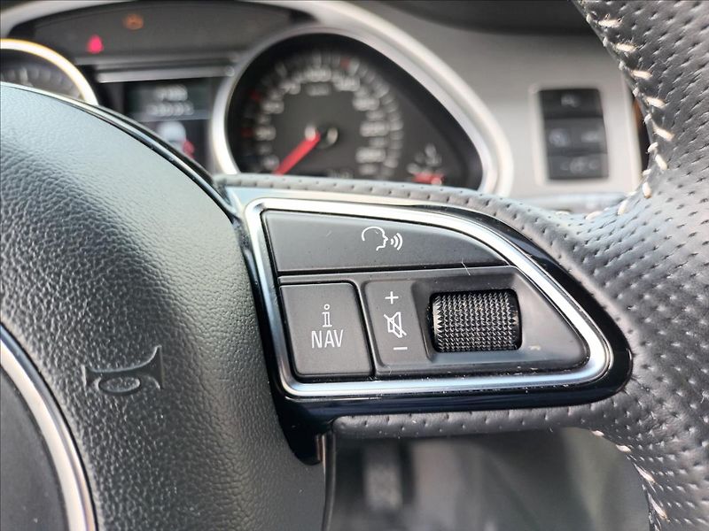 Audi Q7 3,0 TDI,150KW,ČR,S-LINE,TAŽNÉ, - fotka 34 z 41