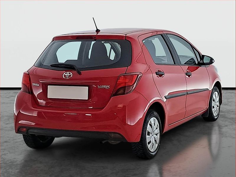 Toyota Yaris (2014) 1.0 VVT-i, Serv.kniha - fotka 5 z 15