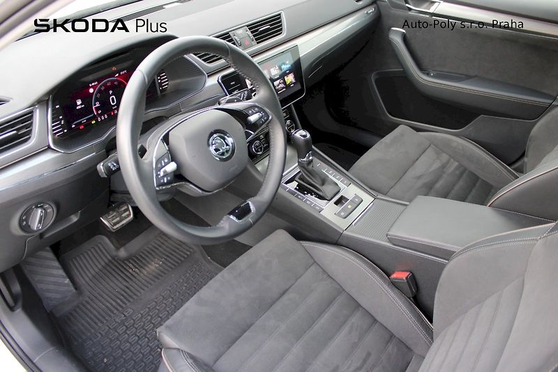 Škoda Superb (2023) 2.0 TDI 147 kW Scout - fotka 9 z 25