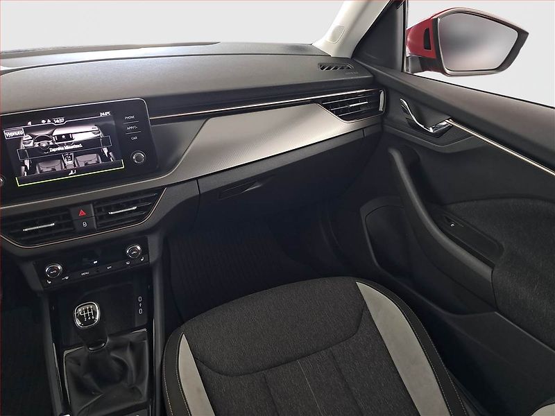 Škoda Kamiq (2021) Style Plus 1.0 TSI - fotka 8 z 19
