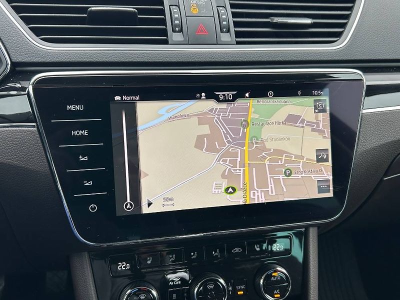 Škoda Superb L&K 4x4 7DSG 2,0TDI - fotka 19 z 29