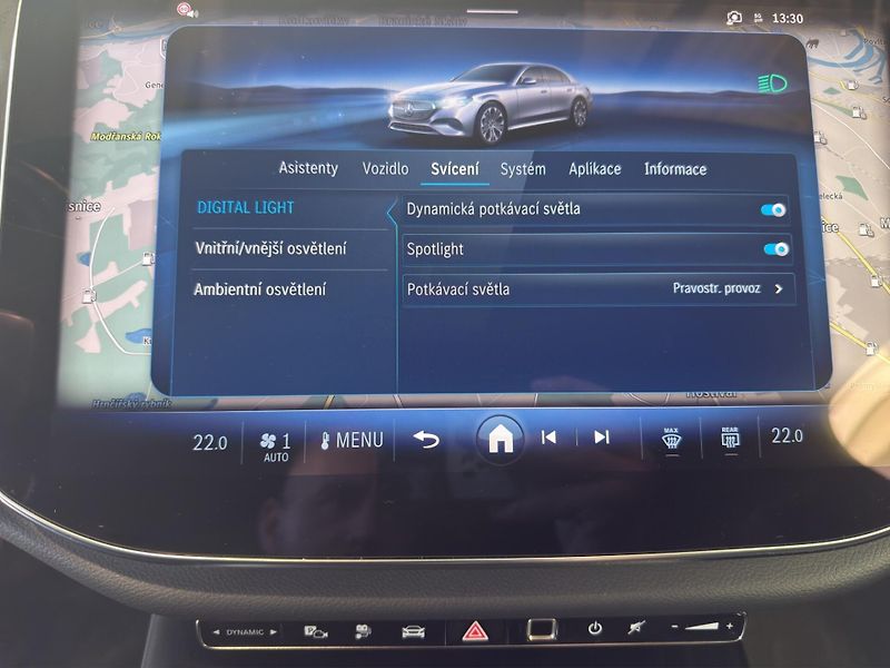 Mercedes-Benz Třídy E (2025) E 300 de 4MATIC sedan - fotka 17 z 20