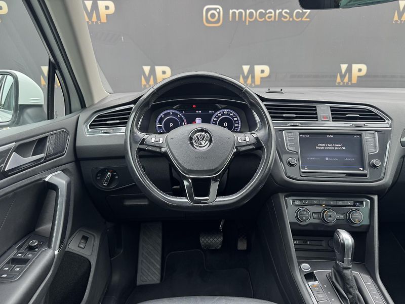 Volkswagen Tiguan (2016) 2.0TDi DSG 4M Highline Virtual - fotka 13 z 52