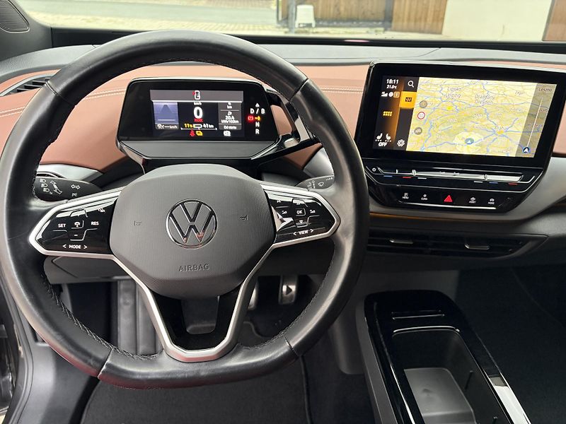 Volkswagen ID.4 (2021) Pro, 77kwh,p.kamera,Matrix - fotka 6 z 14