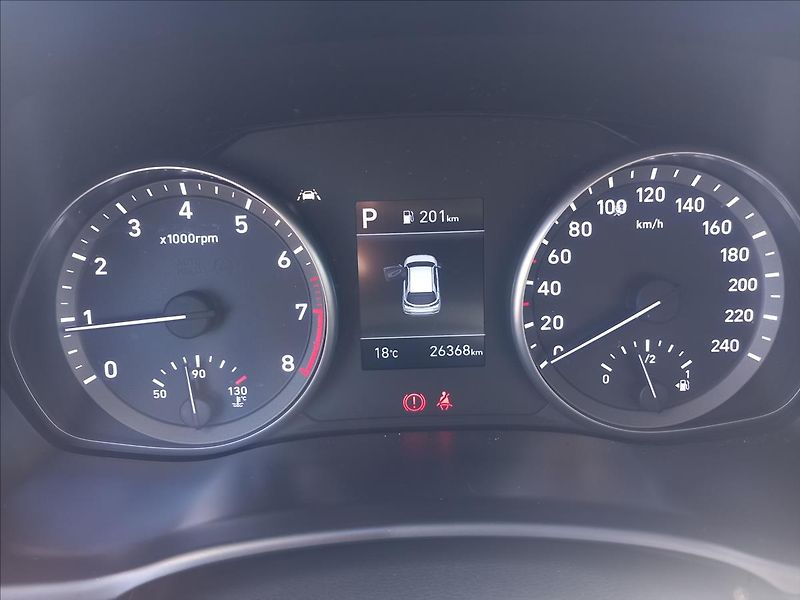 Hyundai i30 1,0 T-GDI COMFORT DCT - fotka 13 z 20