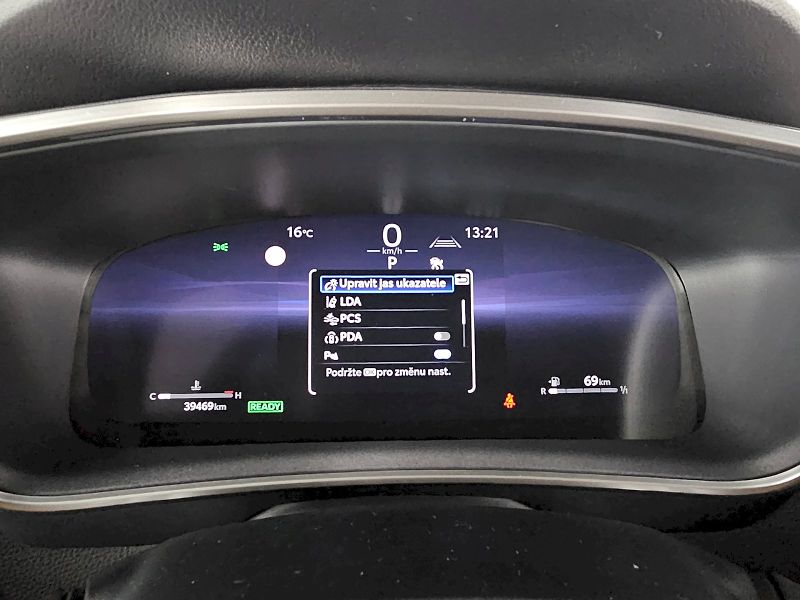 Toyota Corolla (2025) TS 1.8HEV 140k STYLE - fotka 13 z 31