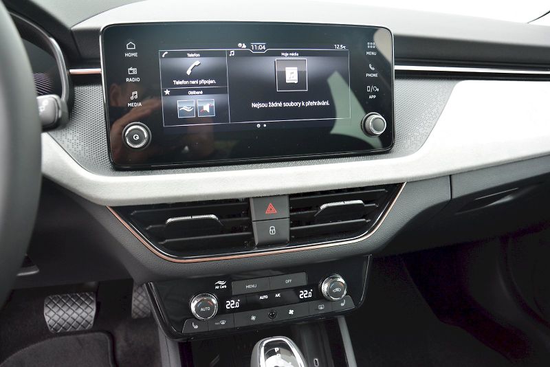 Škoda Kamiq (2025) Top Selection 1,0 TSI 85 kW 7 - fotka 13 z 20