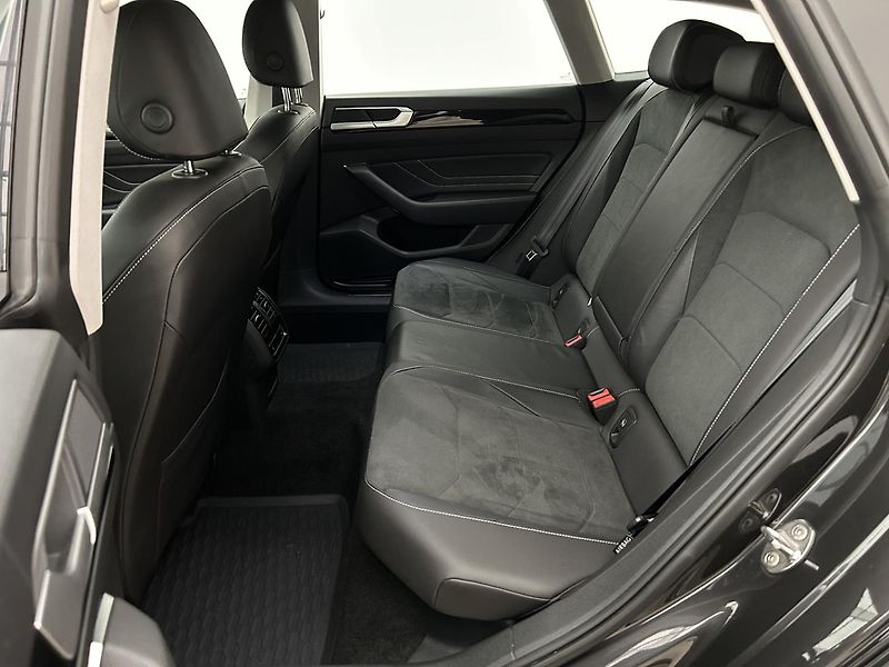 Volkswagen Arteon 2.0 TDI Elegance - fotka 7 z 25