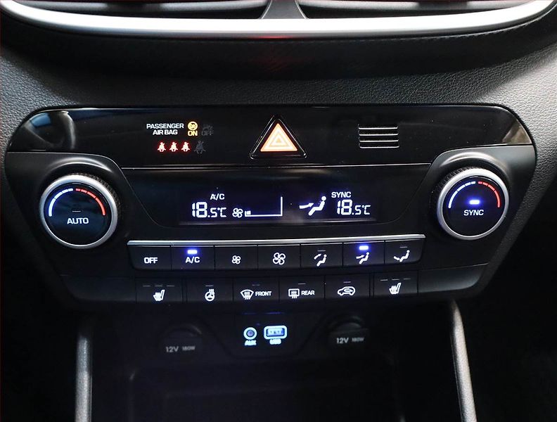 Hyundai Tucson (2019) 1.6 T-GDI, Serv.kniha - fotka 12 z 18