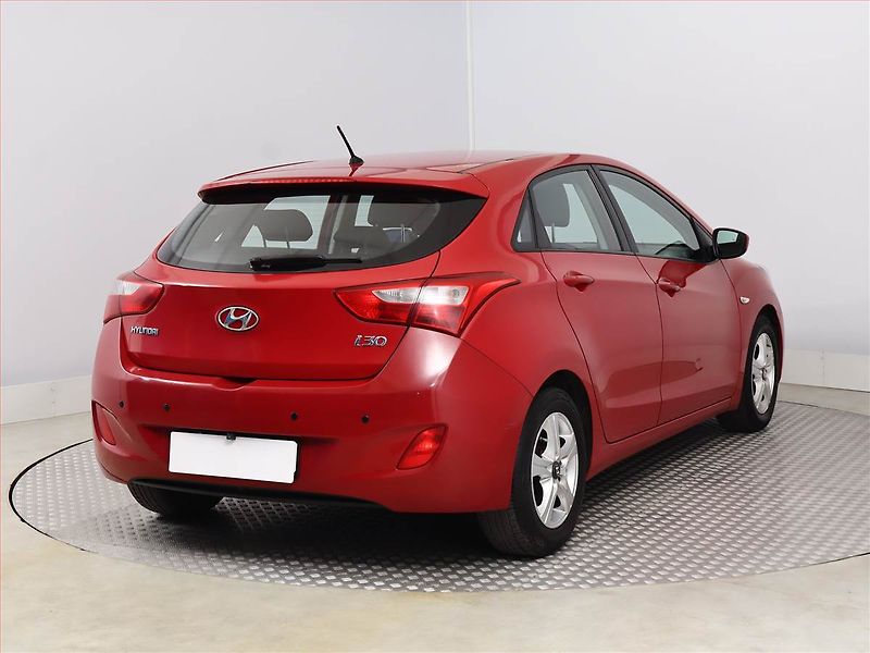 Hyundai i30 (2013) 1.4 CVVT, ČR,1.maj, Serv.kniha - fotka 5 z 15