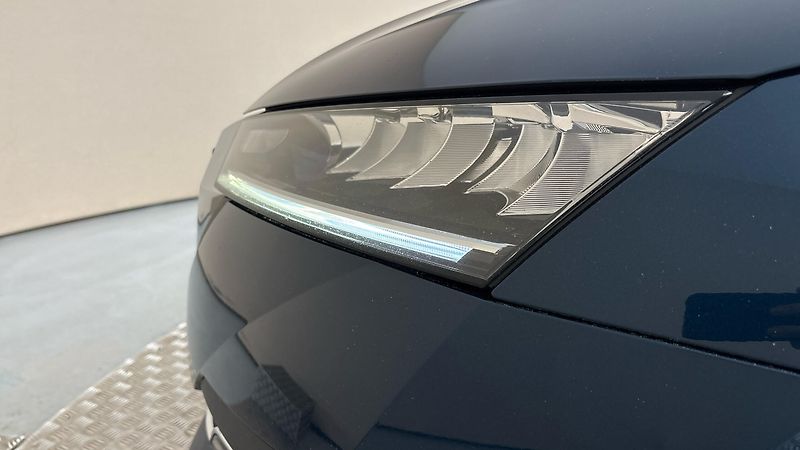 Škoda Octavia 2.0 TDI DSG Style - fotka 18 z 25