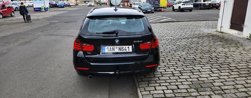 BMW Řada 3 (2015) 3 - 2.0d*XENON*AUTOMAT*TAŽNÉ* - fotka 7 z 50