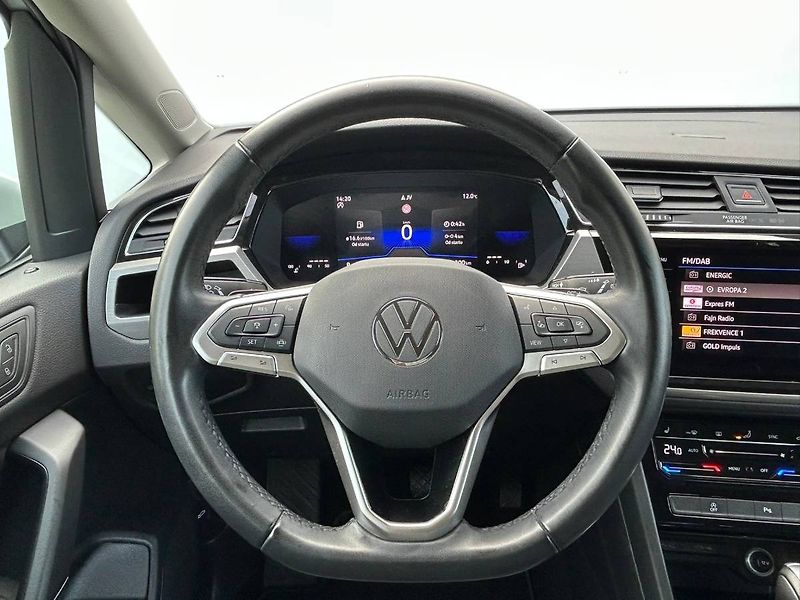 Volkswagen Touran (2022) 2.0 TDI 110kW DSG tažné - fotka 19 z 35