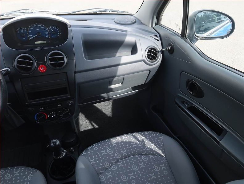 Chevrolet Spark (2007) 0.8i, Serv.kniha, nová STK - fotka 8 z 15