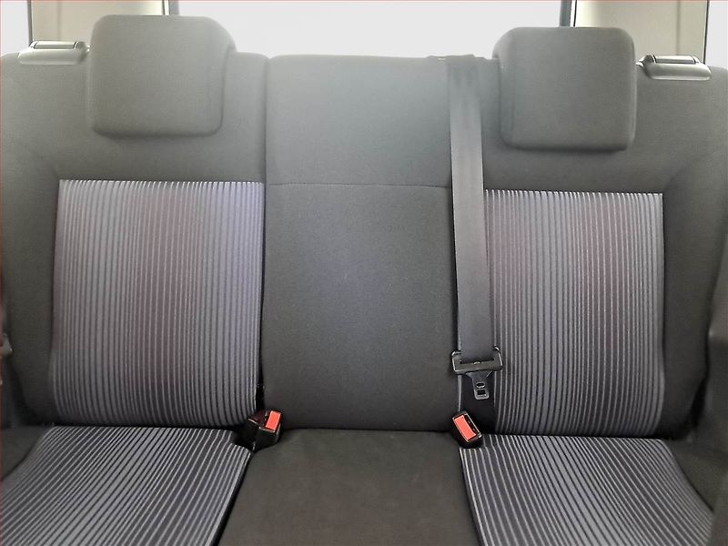 Ford Fusion (2010) 1.4, Tažné, plně pojízdný - fotka 10 z 15