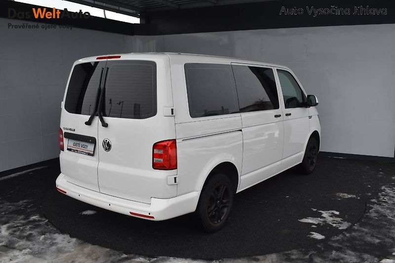 Volkswagen Caravelle (2019) 2.0TDI 84kW - fotka 2 z 20
