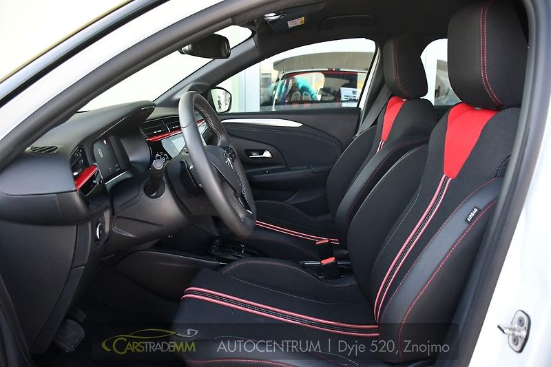 Opel Corsa 1.2T 96kW GS AUTOMAT - fotka 10 z 51