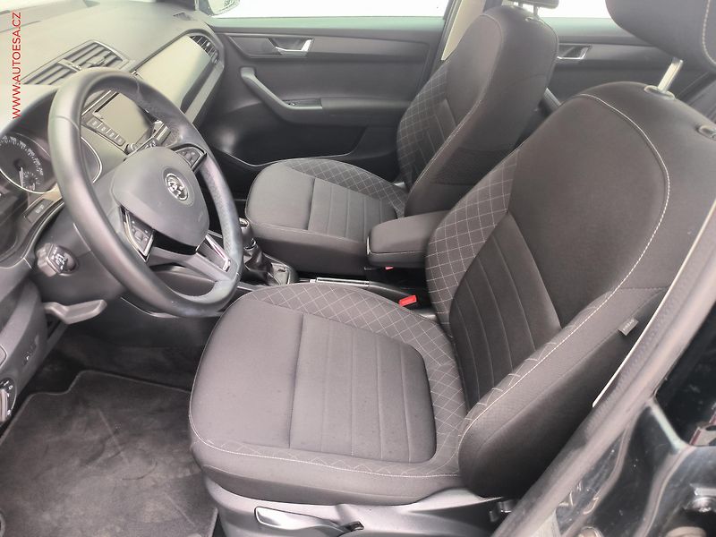 Škoda Fabia (2015) 1.4 TDi, Style, navi, +kola - fotka 9 z 22