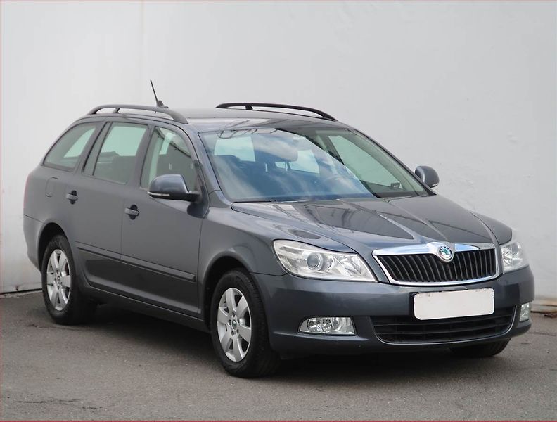 Škoda Octavia (2011) Elegance 1.6 TDI, Tempomat - fotografie inzerátu