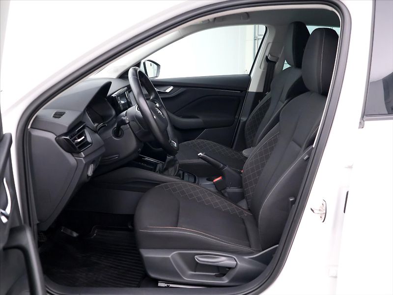 Škoda Scala 1,0 TSI 81kW Ambition CZ DPH - fotka 10 z 33
