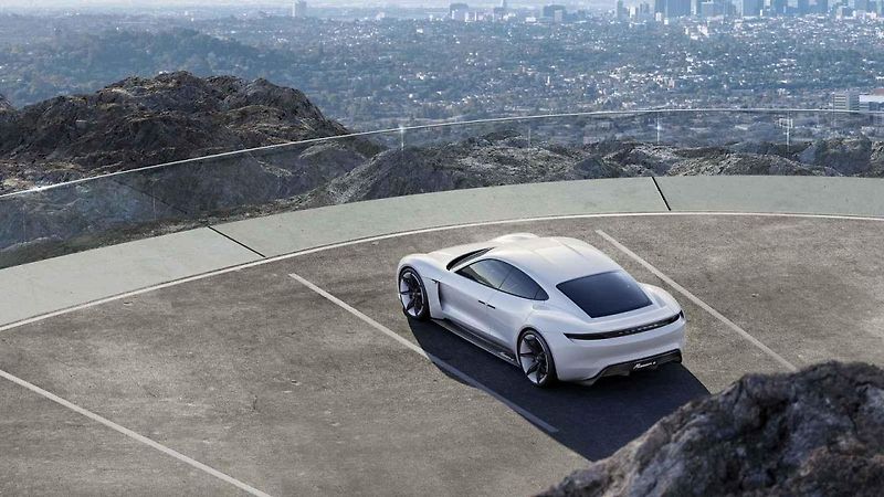 Porsche Mission E.