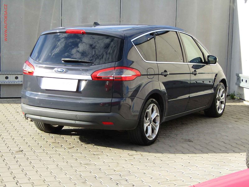 Ford S-MAX (2012) 2.0 TDCi, AT, navi, bixen - fotka 4 z 22