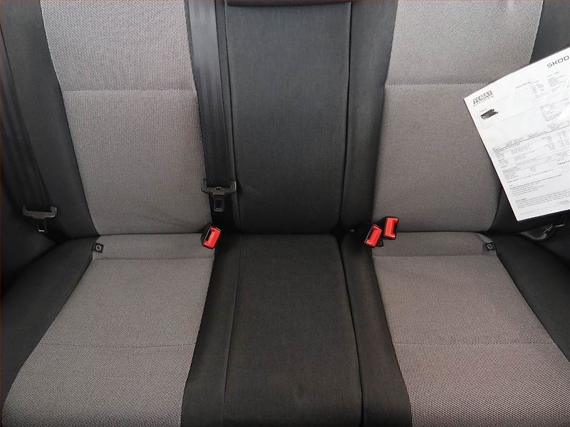 Škoda Fabia (2013) 1.2 TSI - fotka 10 z 15