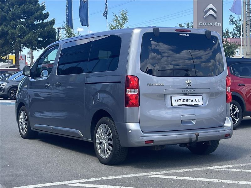 Peugeot Traveller 2,0 BlHDi  StandardActive AT C - fotka 7 z 22