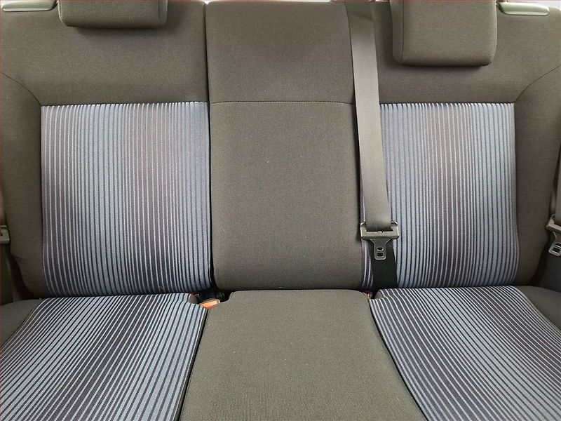 Ford Fusion (2009) 1.4, nová STK, Klima - fotka 10 z 13