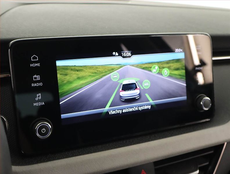 Škoda Scala (2025) Top Selection 1.0 TSI - fotka 22 z 24
