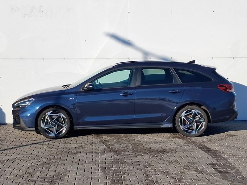Hyundai i30 1.5 T-GDI MHEV DCT N-Line - fotka 3 z 25