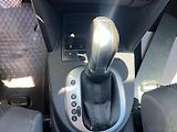 Volkswagen Touran (2013) - náhled 12