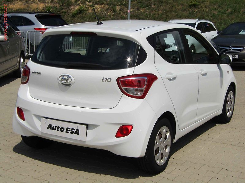 Hyundai i10 (2016) 1.0i, 2.maj,ČR, AC - fotka 4 z 16
