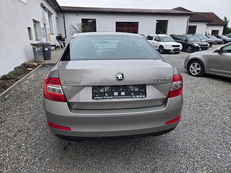 Škoda Octavia (2016) 1.2 TSI Serviska,TOP - fotka 4 z 27